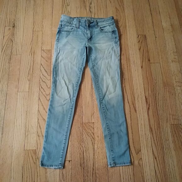 American Eagle Outfitters Super Stretch Jegging Denim Jeans Women Size 0/Short - Picture 1 of 10